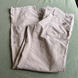 Ladies Marmot pants/capris . Tan colored. Size 6